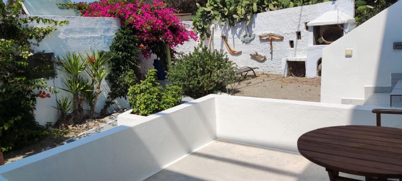 Pente Elies Milos Pollonia Exterior photo